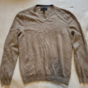 Jos A Bank 100% Cashmere Sweater, V Neck, Size L